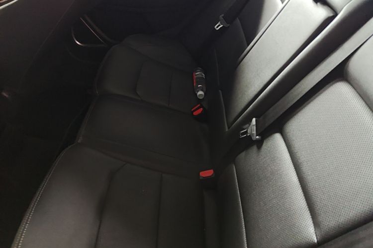 GEELY Emgrand 2020 car image #17