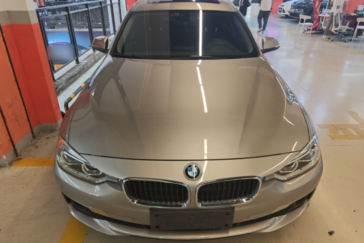 BMW 3 Series 2016 #3 BMW 3 Series 2016 car image #3
