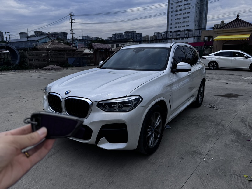 BMW X3 2021 BMW X3 2021 car image