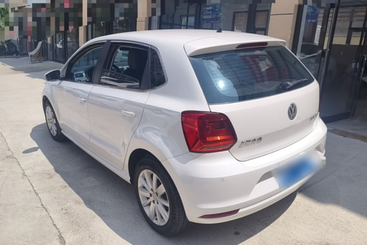 Volkswagen Polo 2014 #5 Volkswagen Polo 2014 car image #5