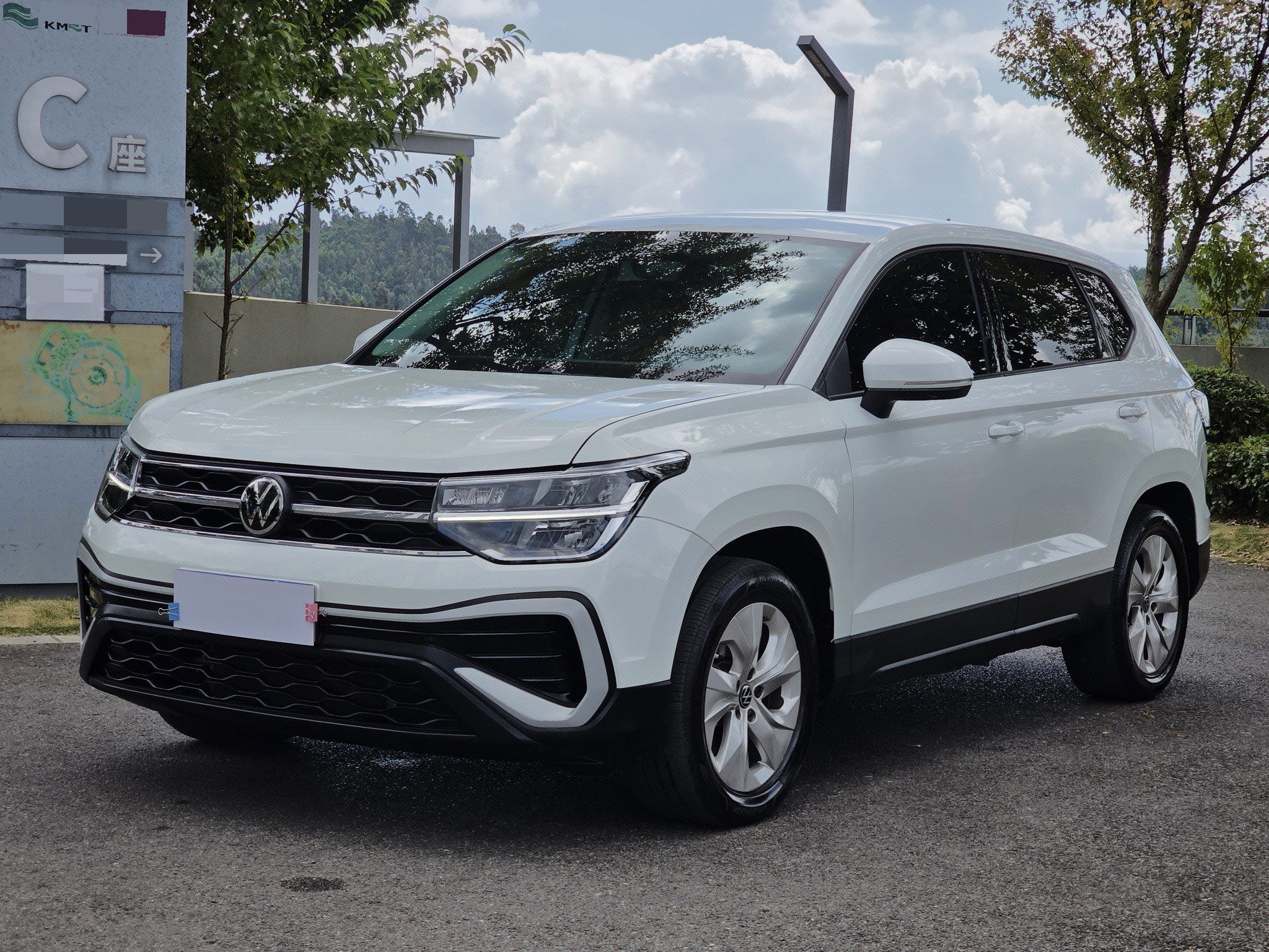 2024 2024 imagen de coche