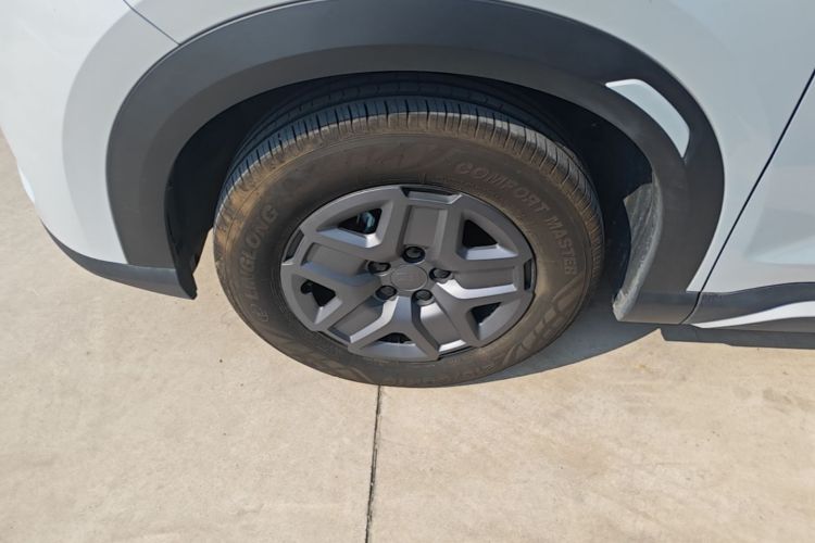 BYD YuanUP 2025 car image #9