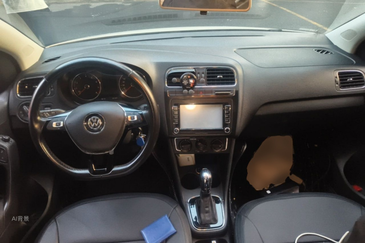 Volkswagen Polo 2016 car image #11