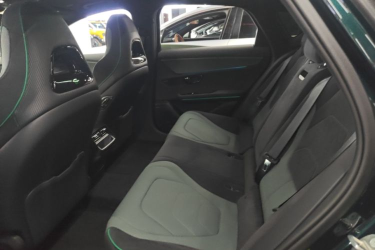 BYD Han 2022 car image #17