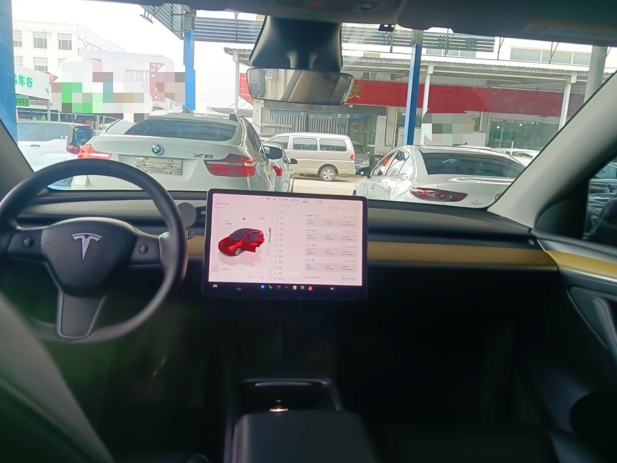 Tesla Model Y 2022 #4 Tesla Model Y 2022 car image #4