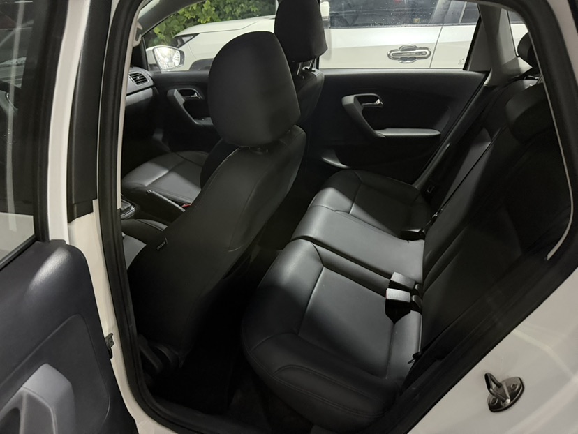 Volkswagen Polo 2019 imagen de coche #4