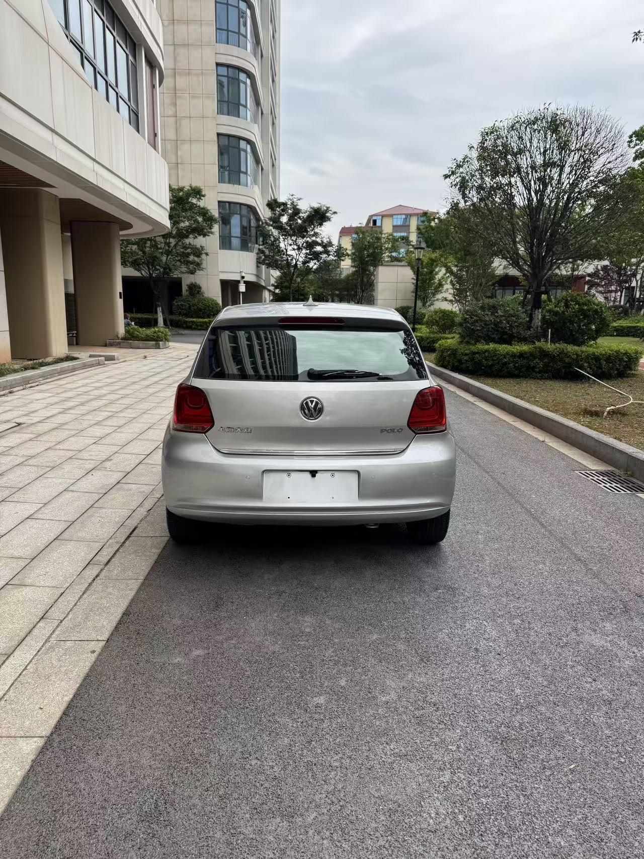 Volkswagen Polo 2013 car image #8
