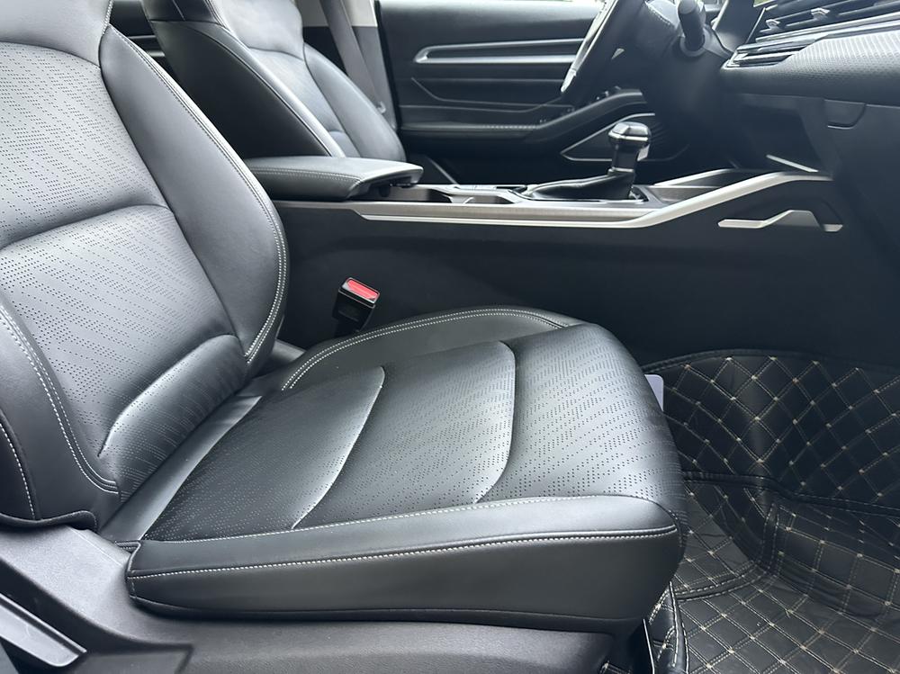 GEELY Emgrand 2023 #8 GEELY Emgrand 2023 car image #8