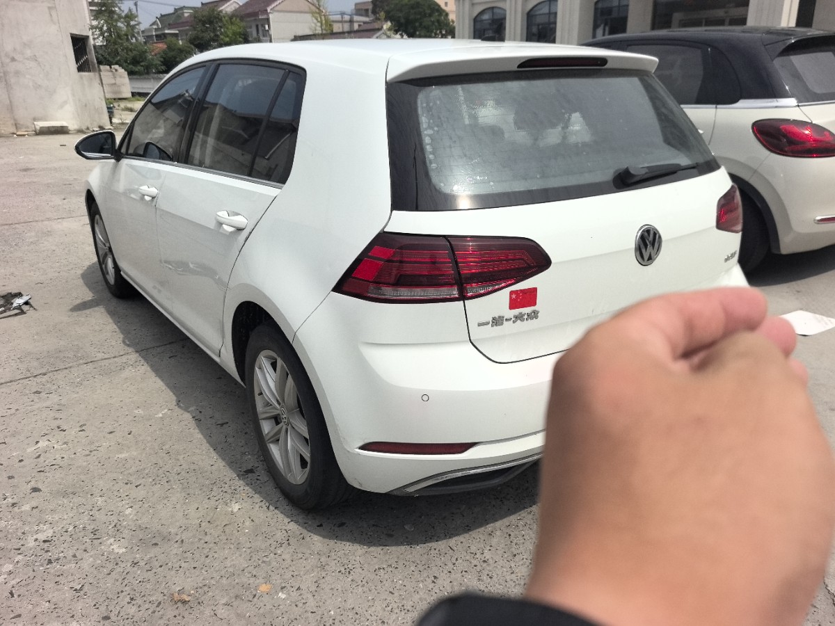 Volkswagen Golf 2019 #3 Volkswagen Golf 2019 car image #3