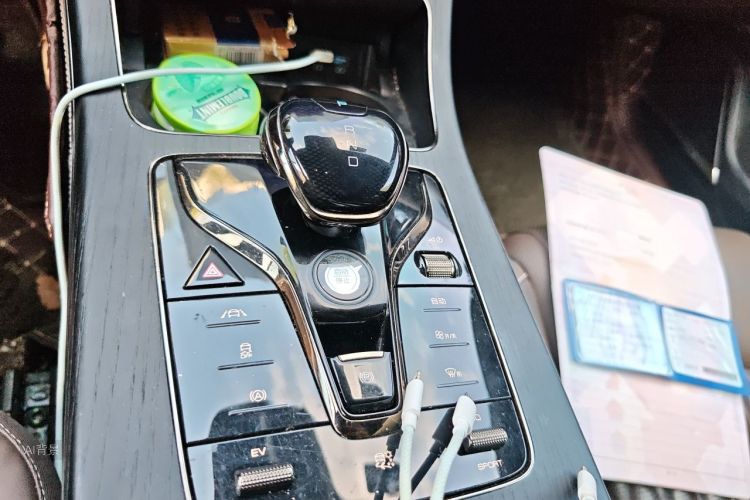 BYD Han 2021 car image #16