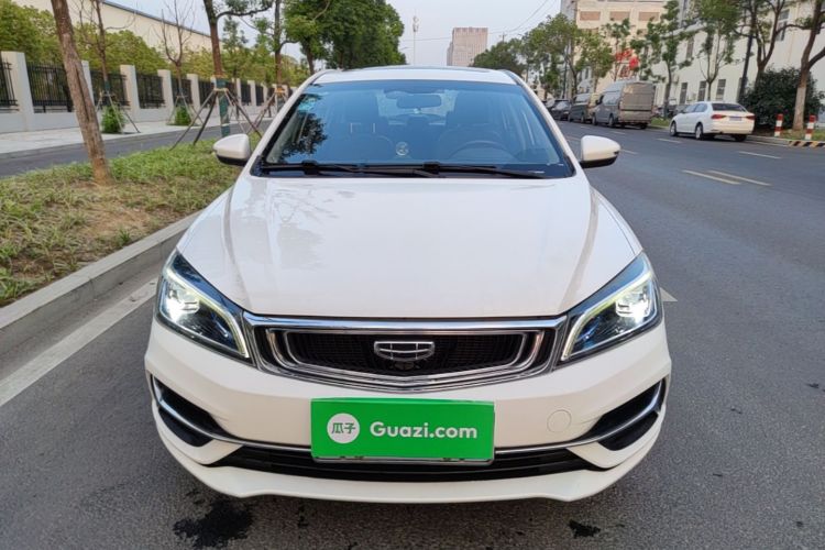 GEELY Emgrand 2019 #3 GEELY Emgrand 2019 صورة سيارة #3