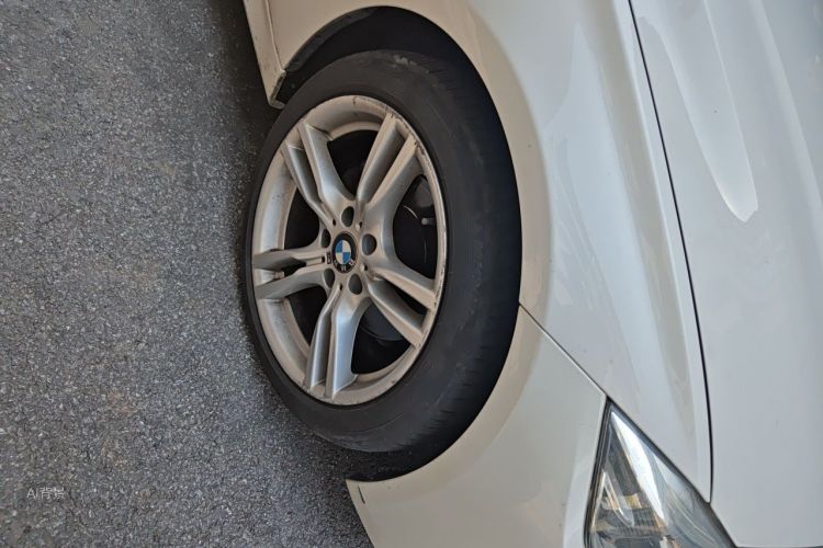 BMW 3 Series 2018 #9 BMW 3 Series 2018 car image #9