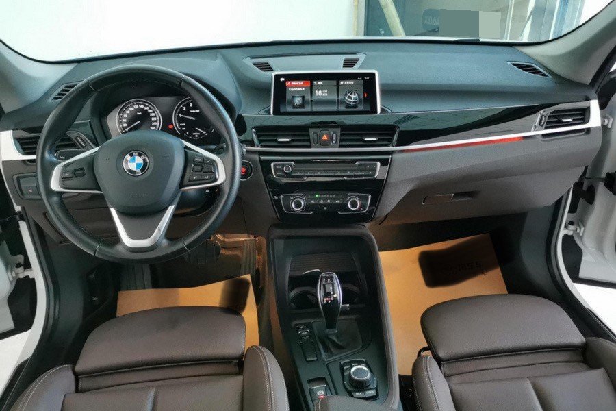 BMW X1 2021 car image #4