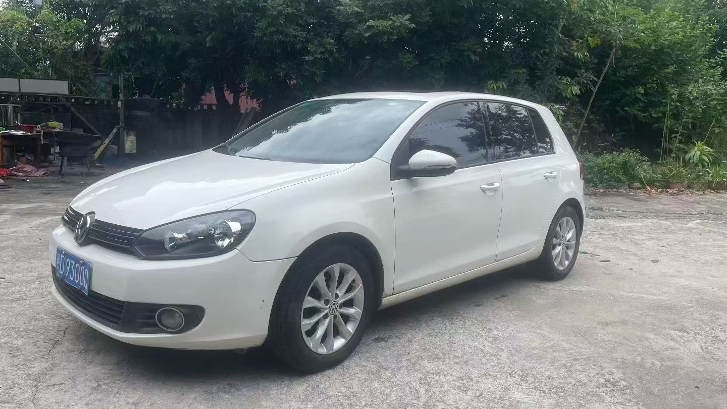 Volkswagen Golf 2013 Volkswagen Golf 2013 car image