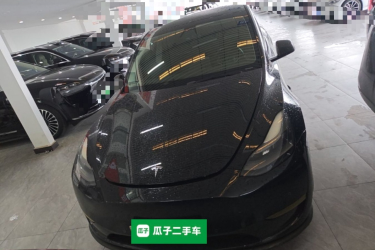 Tesla Model Y 2022 #3 Tesla Model Y 2022 car image #3