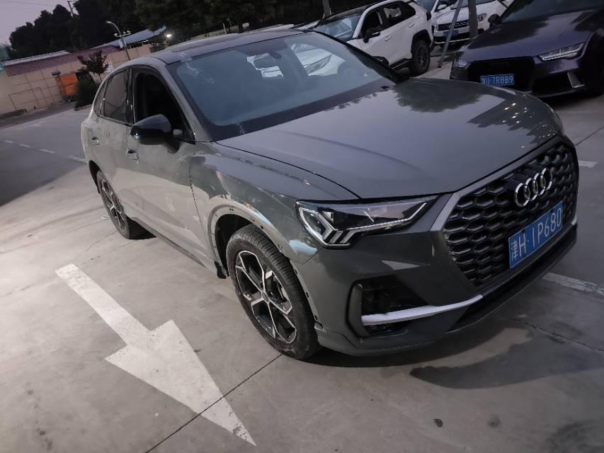 Audi Q3 Sportback 2025 #2 Audi Q3 Sportback 2025 car image #2