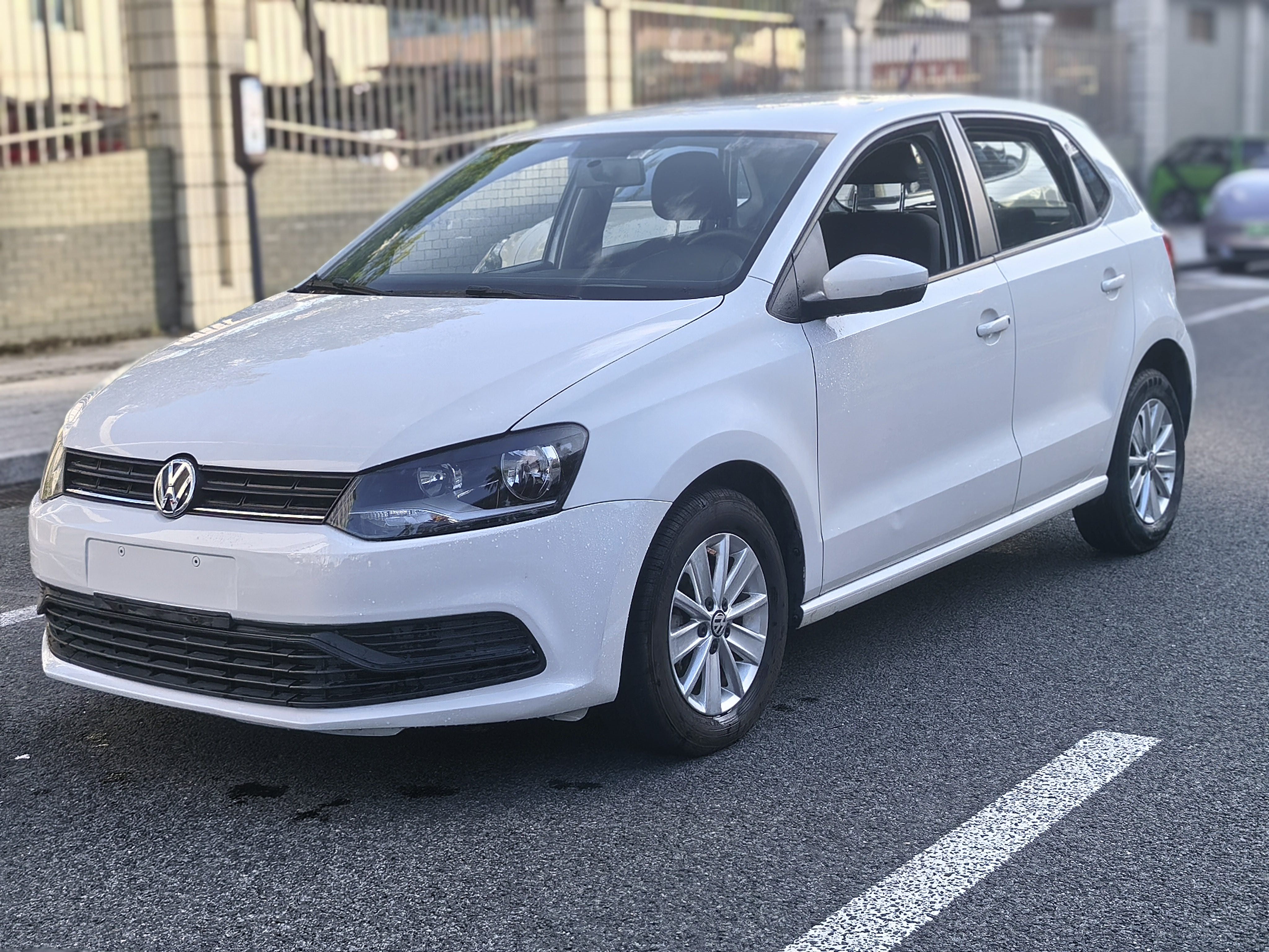 Volkswagen Polo 2019 Volkswagen Polo 2019 car image