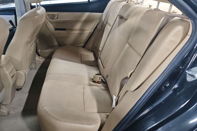 Toyota Corolla 2016 car image #17