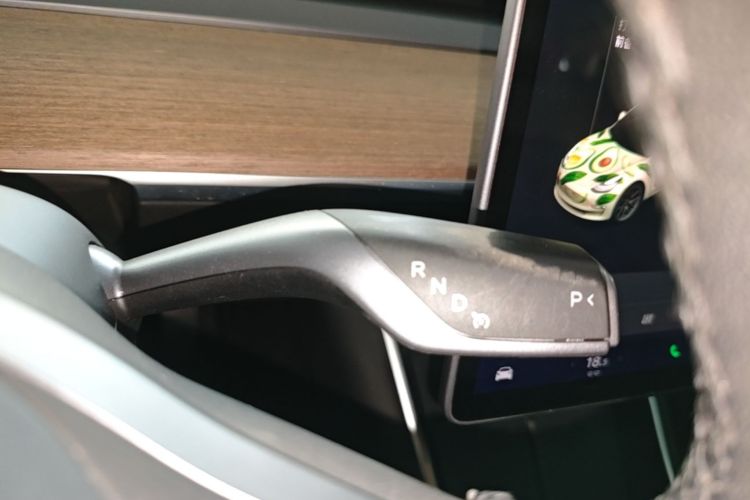 Tesla Model 3 2020 #18 Tesla Model 3 2020 car image #18