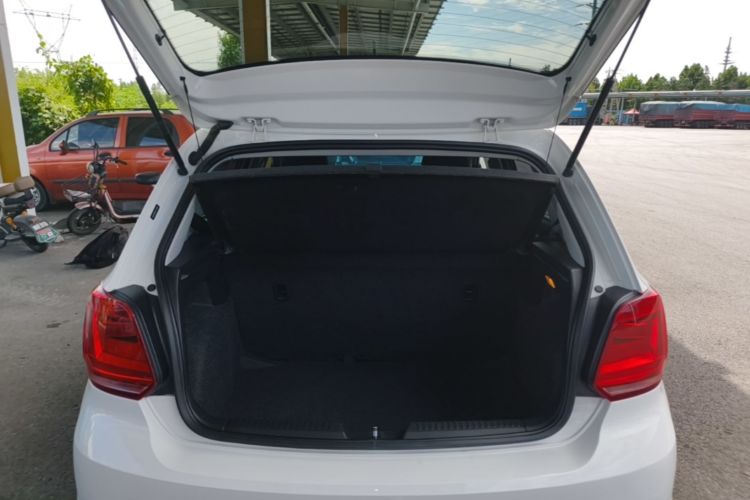 Volkswagen Polo 2019 #19 Volkswagen Polo 2019 car image #19