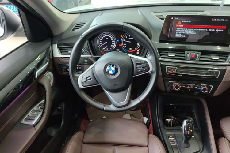BMW X1 2021 car image #11