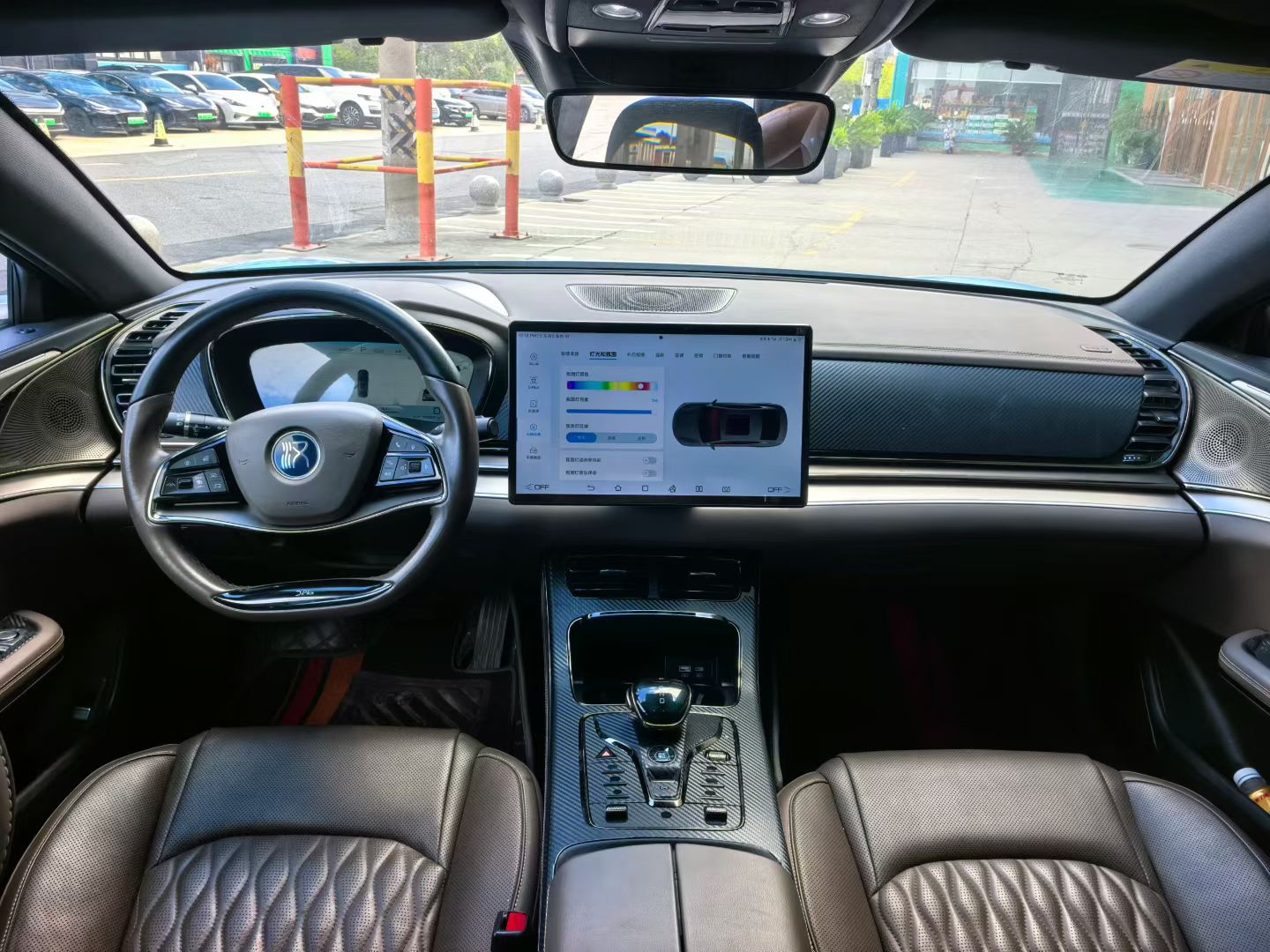 BYD Han 2023 #5 BYD Han 2023 car image #5