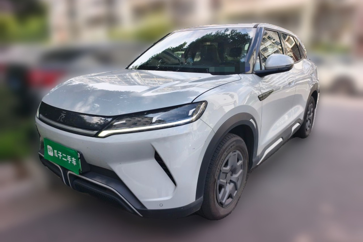 BYD YuanUP 2024 #2 BYD YuanUP 2024 car image #2