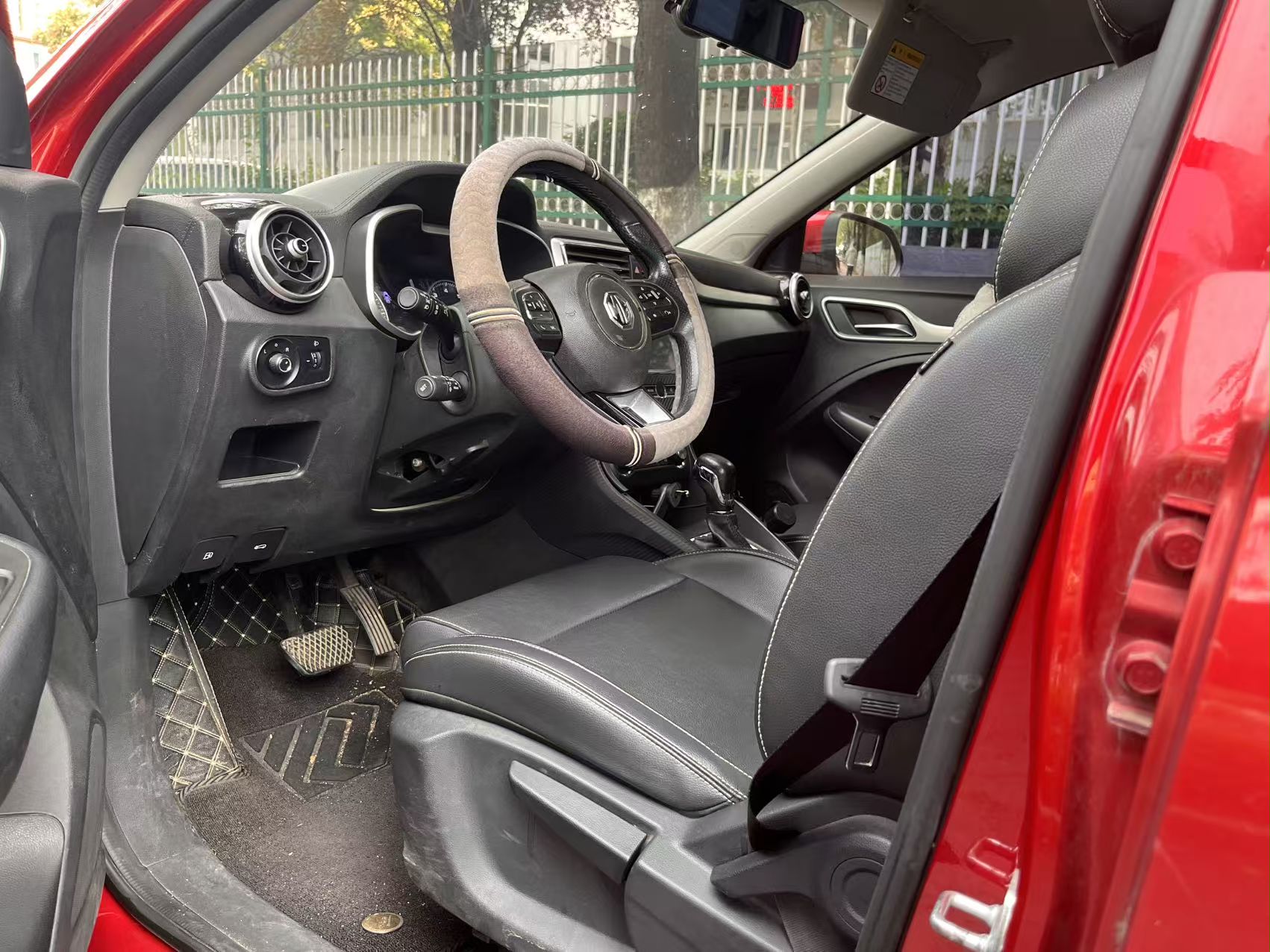 MG ZS 2017 car image #2