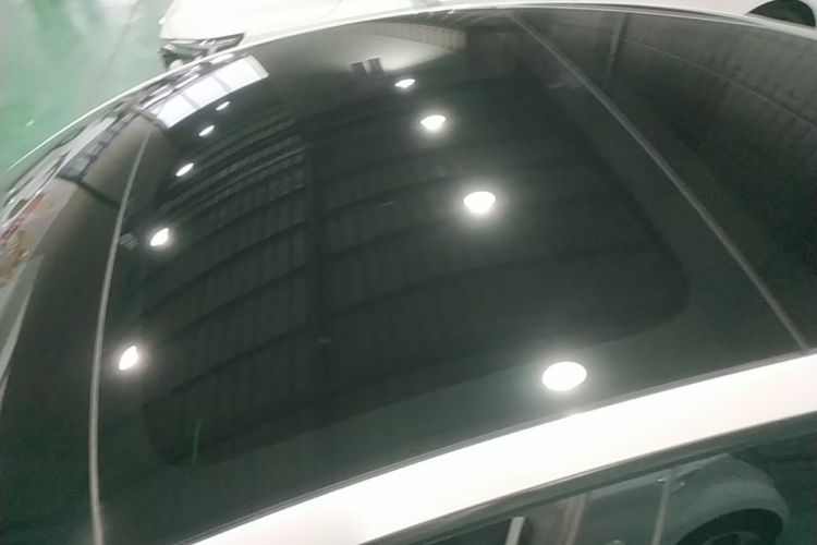 Tesla Model 3 2022 car image #24