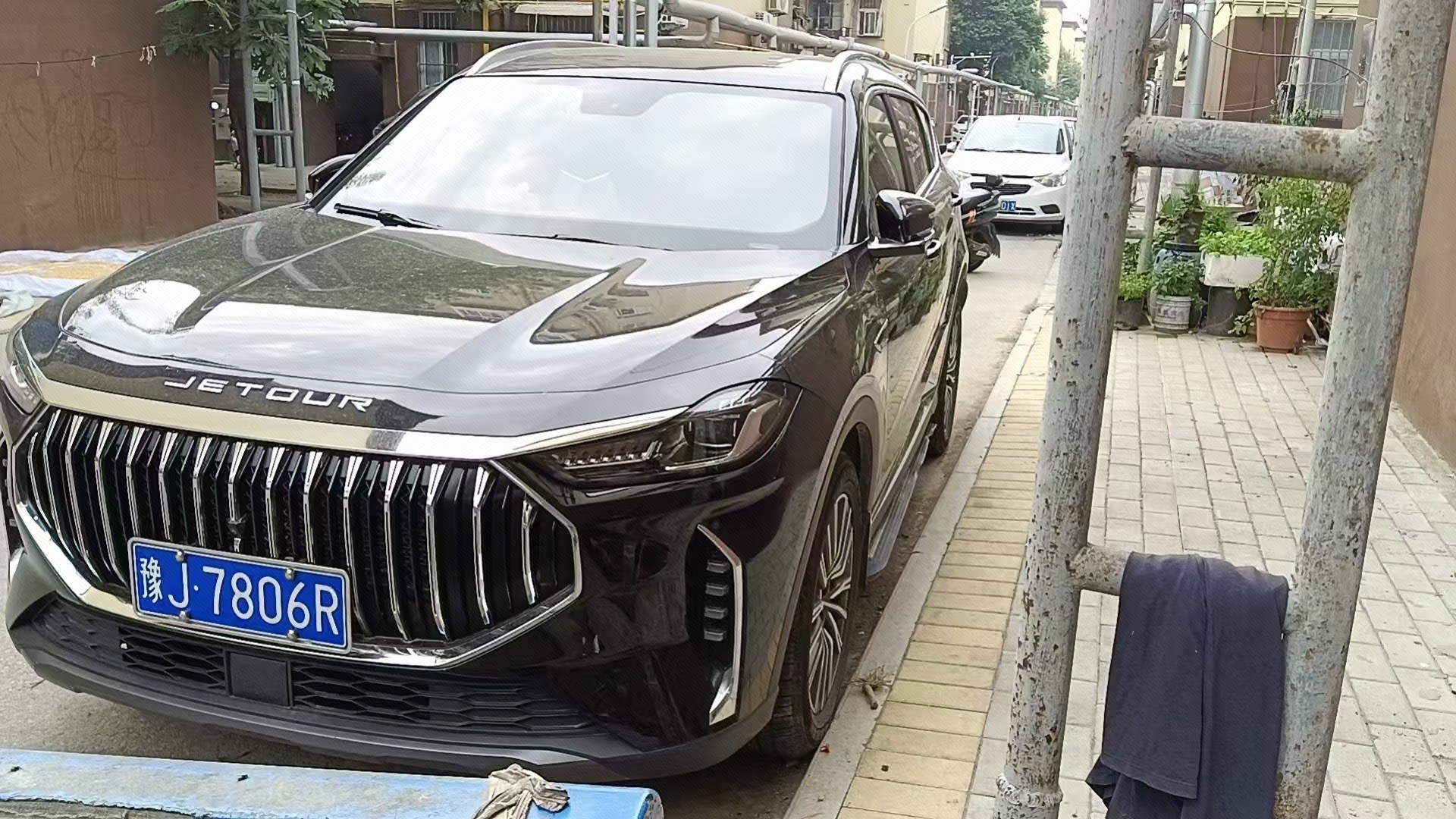 Jetour X70 PLUS 2024 car image 