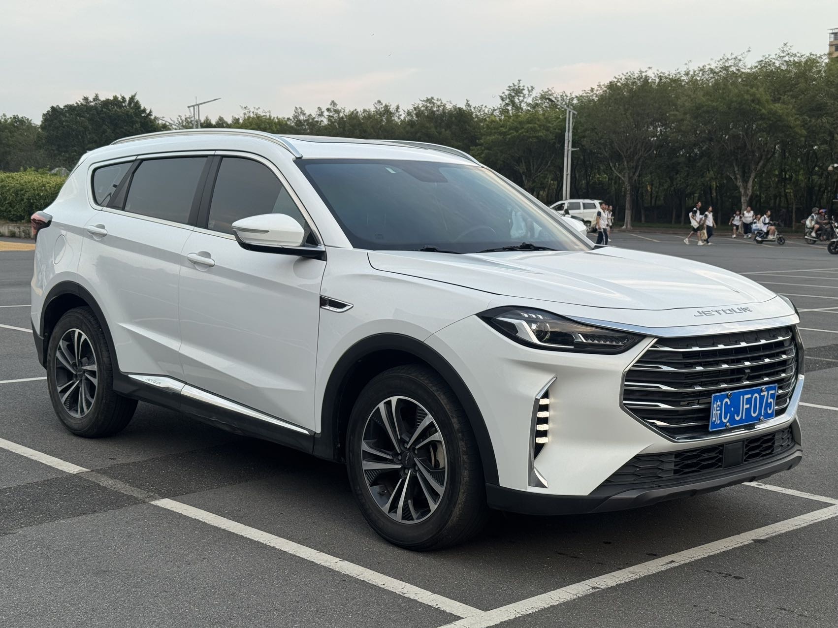 Jetour X70 PLUS 2023 immagine di auto #3