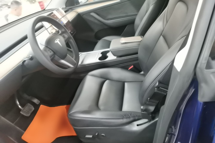 Tesla Model Y 2022 #19 Tesla Model Y 2022 car image #19