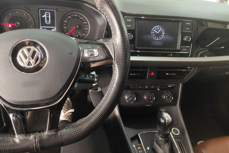 Volkswagen Lavida 2018 car image #10