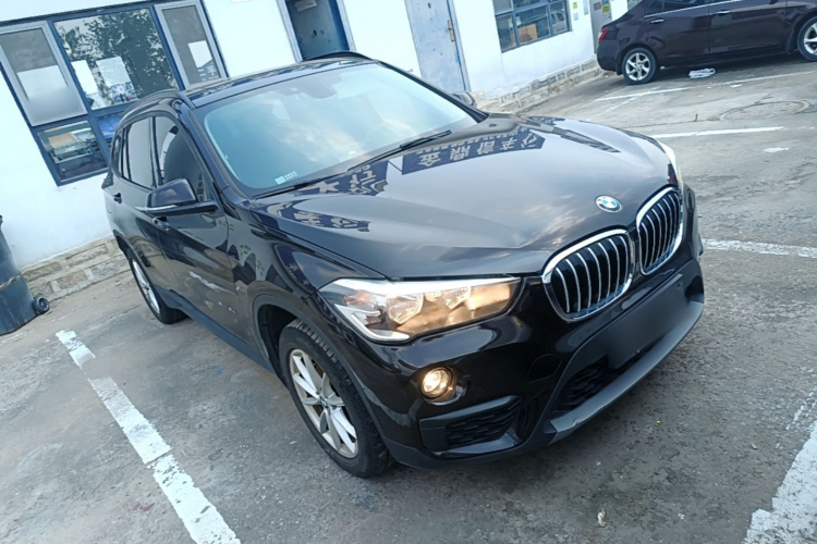 BMW X1 2017 #6 BMW X1 2017 car image #6