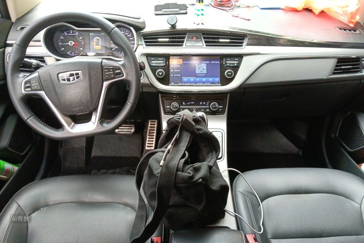 GEELY Emgrand GS 2017 immagine di auto #11