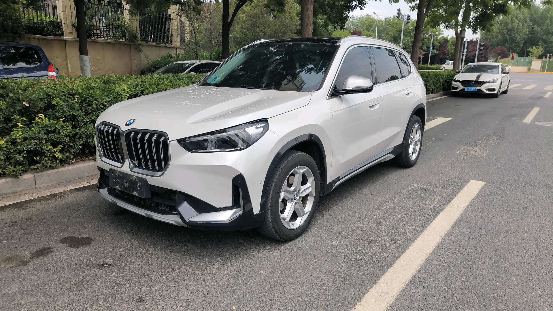 BMW X1 2023 BMW X1 2023 car image
