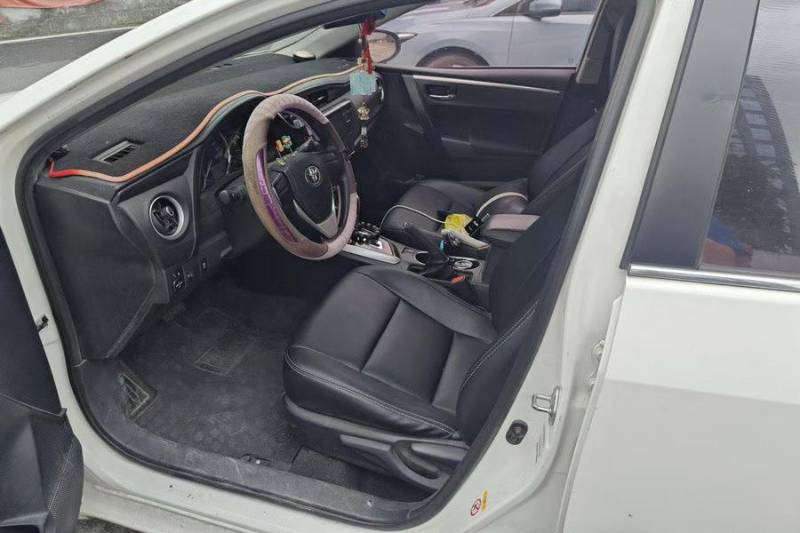 Toyota Corolla 2017 #4 Toyota Corolla 2017 car image #4