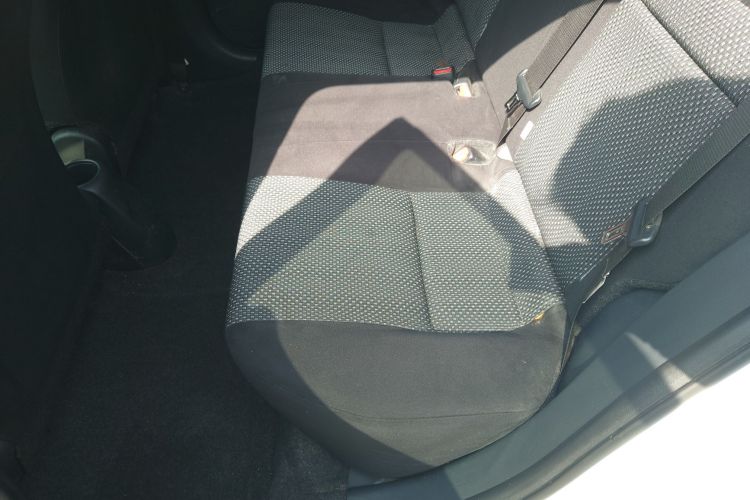 Toyota Vios 2018 immagine di auto #17