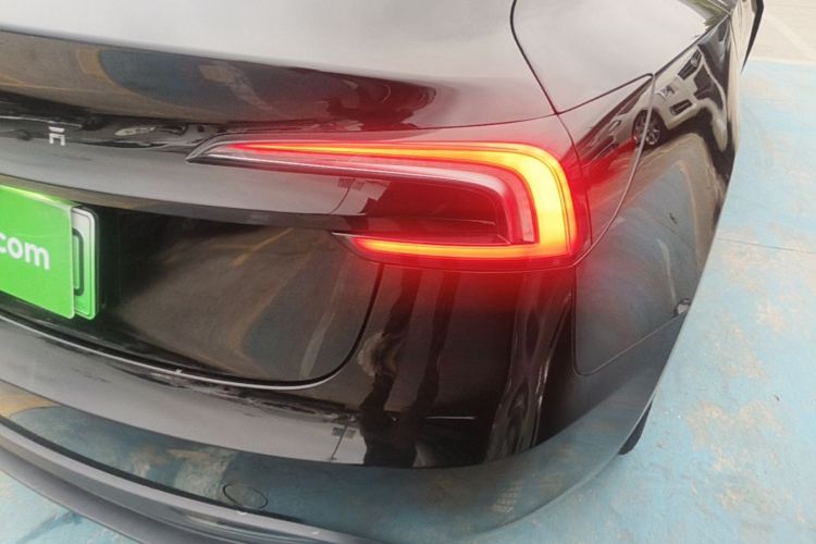 Tesla Model 3 2024 #8 Tesla Model 3 2024 car image #8