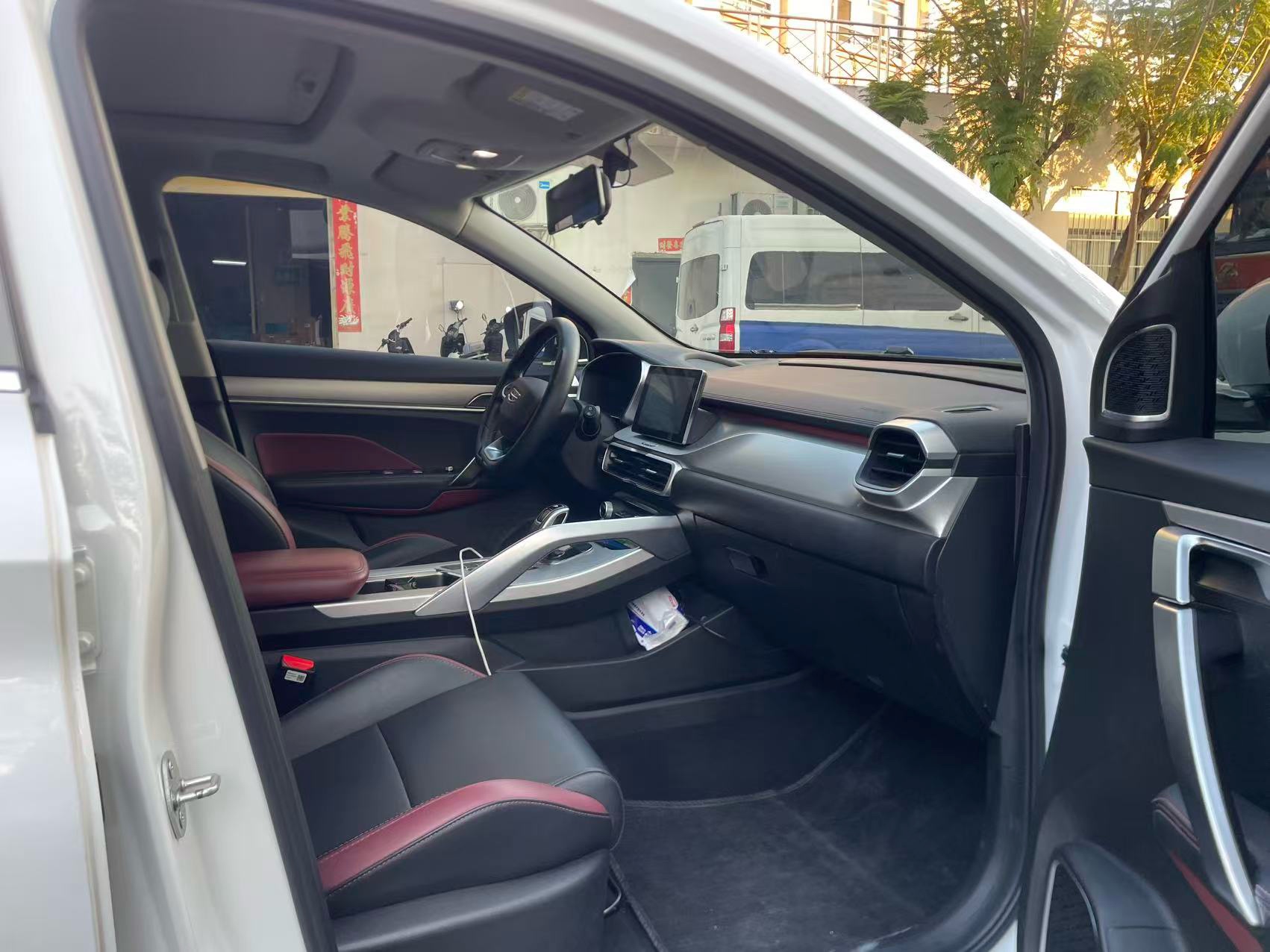 GEELY Coolray 2021 #5 GEELY Coolray 2021 car image #5