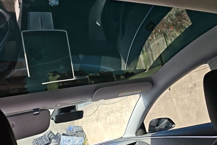 Tesla Model 3 2024 #18 Tesla Model 3 2024 car image #18