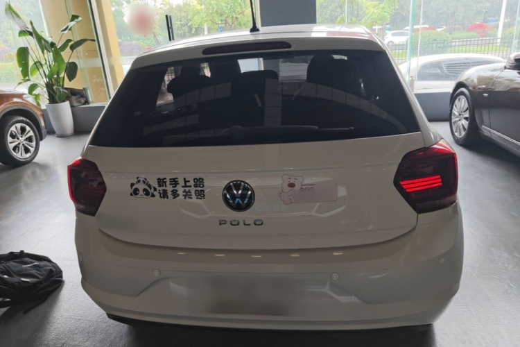 Volkswagen Polo 2023 car image #6