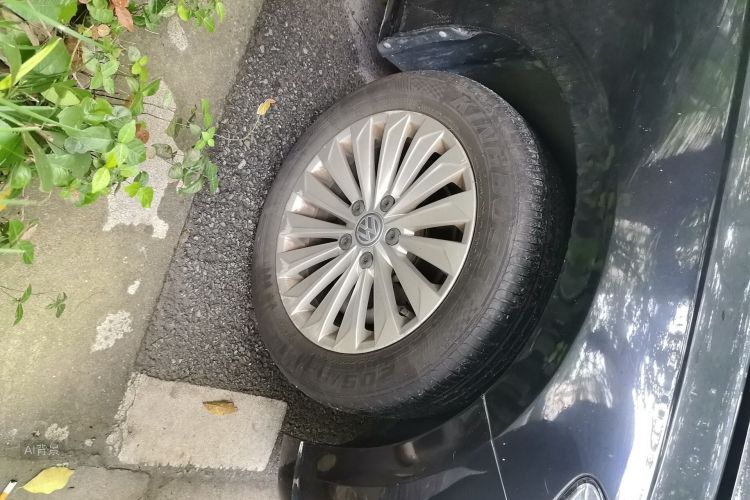 Volkswagen Lavida 2019 car image #9