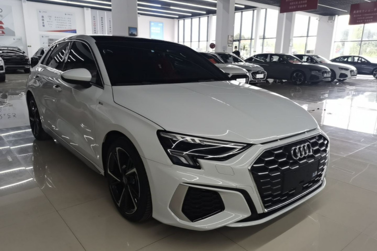 Audi A3 2022 car image #4