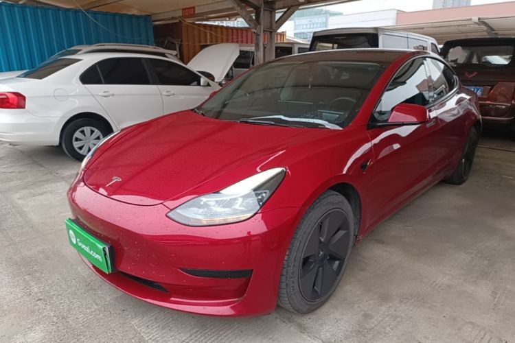 Tesla Model 3 2022 car image #2