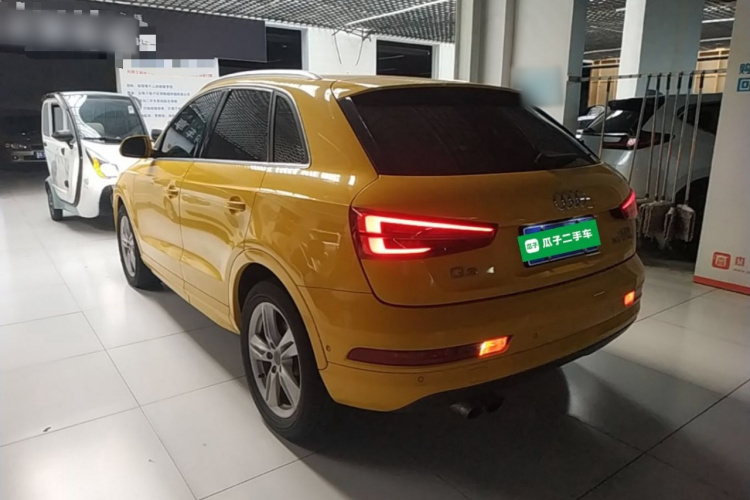 Audi Q3 2016 immagine di auto #5