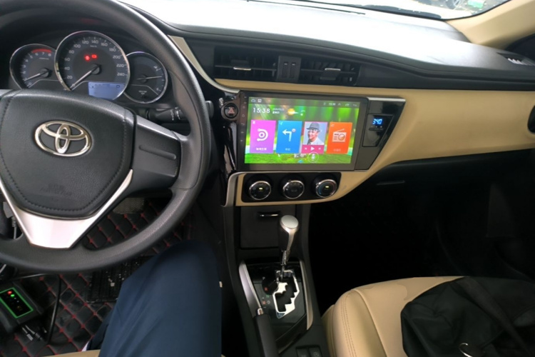 Toyota Corolla 2017 #11 Toyota Corolla 2017 car image #11