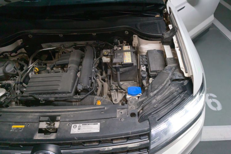 Volkswagen Tharu 2021 car image #27