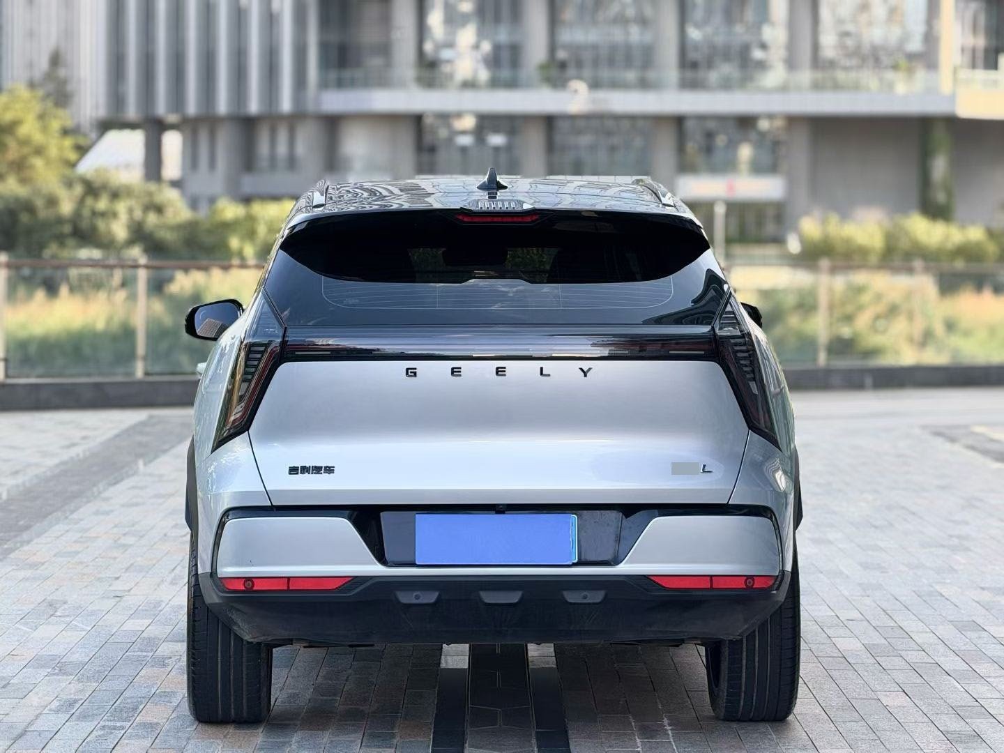 GEELY Boyue L 2025 #4 GEELY Boyue L 2025 car image #4