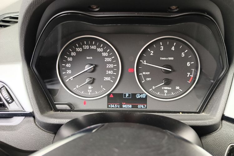 BMW X1 2018 car image #12